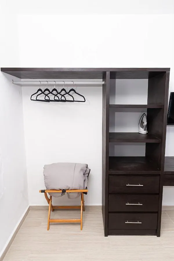 Santa Fe Studios And Suites Cancún Mexico