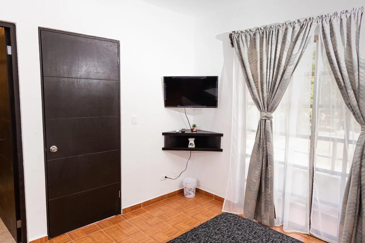 Santa Fe Studios And Suites Cancún