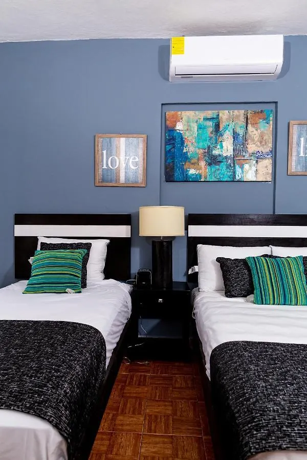 Lejlighedshotel Santa Fe Studios And Suites Cancún
