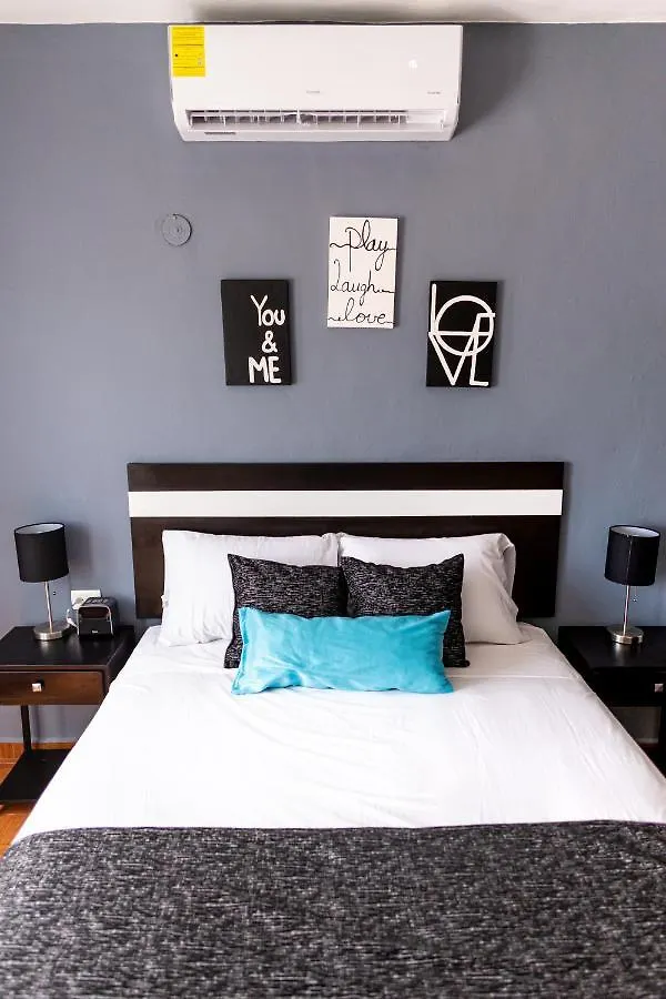 Santa Fe Studios And Suites Cancún