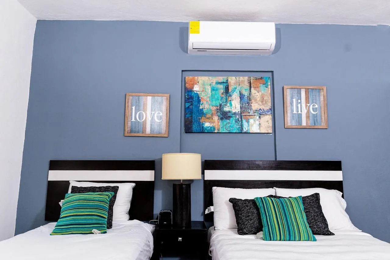 Lägenhetshotell Santa Fe Studios And Suites Cancún